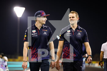 2021-12-09 - VERSTAPPEN Max (ned), Red Bull Racing Honda RB16B, portrait during the Formula 1 Etihad Airways Abu Dhabi Grand Prix 2021, 22th round of the 2021 FIA Formula One World Championship from December 10 to 12, 2021 on the Yas Marina Circuit, in Yas Island, Abu Dhabi - FORMULA 1 ETIHAD AIRWAYS ABU DHABI GRAND PRIX 2021, 22TH ROUND OF THE 2021 FIA FORMULA ONE WORLD CHAMPIONSHIP - FORMULA 1 - MOTORS