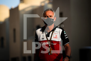 2021-12-09 - ZEHNDER Beat, Team Manager of Alfa Romeo Racing ORLEN, portrait during the Formula 1 Etihad Airways Abu Dhabi Grand Prix 2021, 22th round of the 2021 FIA Formula One World Championship from December 10 to 12, 2021 on the Yas Marina Circuit, in Yas Island, Abu Dhabi - FORMULA 1 ETIHAD AIRWAYS ABU DHABI GRAND PRIX 2021, 22TH ROUND OF THE 2021 FIA FORMULA ONE WORLD CHAMPIONSHIP - FORMULA 1 - MOTORS