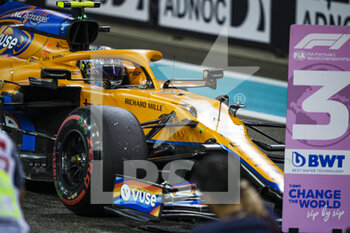 2021-12-11 - NORRIS Lando (gbr), McLaren MCL35M, P3 in the qualifying session during the Formula 1 Etihad Airways Abu Dhabi Grand Prix 2021, 22th round of the 2021 FIA Formula One World Championship from December 10 to 12, 2021 on the Yas Marina Circuit, in Yas Island, Abu Dhabi - FORMULA 1 ETIHAD AIRWAYS ABU DHABI GRAND PRIX 2021, 22TH ROUND OF THE 2021 FIA FORMULA ONE WORLD CHAMPIONSHIP - FORMULA 1 - MOTORS
