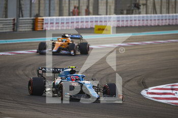 2021-12-12 - 31 OCON Esteban (fra), Alpine F1 A521, action during the Formula 1 Etihad Airways Abu Dhabi Grand Prix 2021, 22th round of the 2021 FIA Formula One World Championship from December 10 to 12, 2021 on the Yas Marina Circuit, in Yas Island, Abu Dhabi - FORMULA 1 ETIHAD AIRWAYS ABU DHABI GRAND PRIX 2021, 22TH ROUND OF THE 2021 FIA FORMULA ONE WORLD CHAMPIONSHIP - FORMULA 1 - MOTORS