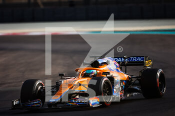 2021-12-14 - 03 RICCIARDO Daniel (aus), McLaren, action during the 2021 post-season tests from December 14 to 15, 2021 on the Yas Marina Circuit, in Yas Island, Abu Dhabi - 2021 POST-SEASON TESTS - FORMULA 1 - MOTORS