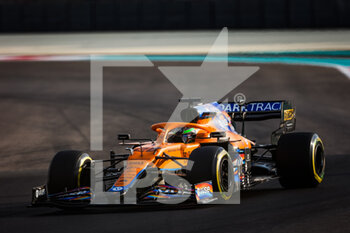 2021-12-14 - 28 O Ward Pato (mex), McLaren MCL35M, action during the 2021 post-season tests from December 14 to 15, 2021 on the Yas Marina Circuit, in Yas Island, Abu Dhabi - 2021 POST-SEASON TESTS - FORMULA 1 - MOTORS