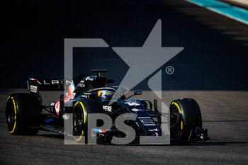 2021-12-15 - 14 ALONSO Fernando (spa), Alpine F1, action during the 2021 post-season tests from December 14 to 15, 2021 on the Yas Marina Circuit, in Yas Island, Abu Dhabi - 2021 POST-SEASON TESTS - FORMULA 1 - MOTORS