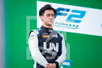 2021-09-11 - Zhou Guanyu (chn), UNI-Virtuosi Racing, Dallara F2, portrait during the 5th round of the 2021 FIA Formula 2 Championship from September 9 to 12, 2021 on the Autodromo Nazionale di Monza, in Monza, Italy - 5TH ROUND OF THE 2021 FIA FORMULA 2 CHAMPIONSHIP - FORMULA 2 - MOTORS