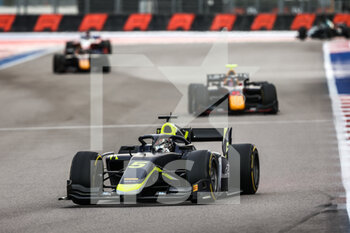 2021-09-24 - 05 Ticktum Dan (gbr), Carlin, Dallara F2, action during the 6th round of the 2021 FIA Formula 2 Championship from September 24 to 26, 2021 on the Sochi Autodrom, in Sochi, Russia - 6TH ROUND OF THE 2021 FIA FORMULA 2 CHAMPIONSHIP - FORMULA 2 - MOTORS