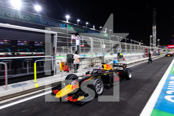 2021-12-03 - 07 Lawson Liam (nzl), Hitech Grand Prix, Dallara F2, action during the 7th round of the 2021 FIA Formula 2 Championship from December 3 to 5, 2021 on the Jeddah Corniche Circuit, in Jeddah, Saudi Arabia - 7TH ROUND OF THE 2021 FIA FORMULA 2 CHAMPIONSHIP - FORMULA 2 - MOTORS
