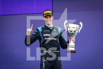 2021-12-03 - Armstrong Marcus (nzl), DAMS, Dallara F2, portrait during the 7th round of the 2021 FIA Formula 2 Championship from December 3 to 5, 2021 on the Jeddah Corniche Circuit, in Jeddah, Saudi Arabia - 7TH ROUND OF THE 2021 FIA FORMULA 2 CHAMPIONSHIP - FORMULA 2 - MOTORS