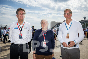 2021-08-15 - AGAG Alejandro (spa) CEO of Formula E Holding, portrait TODT Jean (fra) FIA President, portrait MULLER Michael, Mayor of Berlin during the 2021 Berlin ePrix, 8th meeting of the 2020-21 Formula E World Championship, on the Tempelhof Airport Street Circuit from August 14 to 15, in Berlin, Germany - Photo Germain Hazard / DPPI - 2021 BERLIN EPRIX, 8TH MEETING OF THE 2020-21 FORMULA E WORLD CHAMPIONSHIP - FORMULA E - MOTORS