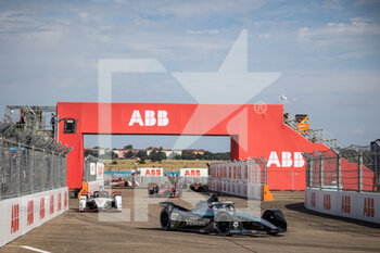 2021-08-15 - 17 De Vries Nyck (nld), Mercedes-Benz EQ Formula E Team, Mercedes-Benz EQ Silver Arrow 02, action during the 2021 Berlin ePrix, 8th meeting of the 2020-21 Formula E World Championship, on the Tempelhof Airport Street Circuit from August 14 to 15, in Berlin, Germany - Photo Germain Hazard / DPPI - 2021 BERLIN EPRIX, 8TH MEETING OF THE 2020-21 FORMULA E WORLD CHAMPIONSHIP - FORMULA E - MOTORS