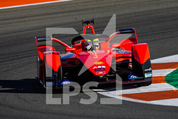 2021-11-29 - 30 Rowland Oliver (gbr), Mahindra Racing, Mahindra M7Electro, action during the pre-season test of the 2021-22 FIA Formula E World Championship, on the Circuit Ricardo Tormo from November 28 to December 2, 2021 in Valencia, Spain - PRE-SEASON TEST OF THE 2021-22 FIA FORMULA E WORLD CHAMPIONSHIP - FORMULA E - MOTORS