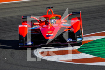 2021-11-29 - 29 Sims Alexander (gbr), Mahindra Racing, Mahindra M7Electro, action during the pre-season test of the 2021-22 FIA Formula E World Championship, on the Circuit Ricardo Tormo from November 28 to December 2, 2021 in Valencia, Spain - PRE-SEASON TEST OF THE 2021-22 FIA FORMULA E WORLD CHAMPIONSHIP - FORMULA E - MOTORS