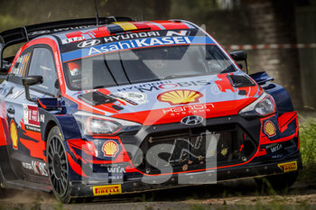 2021-08-14 - 11 Thierry NEUVILLE (BEL), Martijn Wydaeghe (BEL), HYUNDAI SHELL MOBIS WORLD RALLY TEAM, HYUNDAI I20 Coupé WRC ,action during the 2021 Ypres Rally Belgium, 8th round of the 2021 FIA WRC, FIA World Rally Championship, from August 13 to 15, 2021 in Ypres, Belgium - Photo Grégory Lenormand / DPPI - 2021 YPRES RALLY BELGIUM, 8TH ROUND OF THE 2021 FIA WRC, WORLD RALLY CHAMPIONSHIP - RALLY - MOTORS