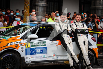 2021-09-18 - 29 FRANCESCHI Jean-Baptiste (FRA), GORGUILO Anthony (FRA), TOKSPORT WRT, Renault Clio, podium ambiance during the 2021 FIA ERC Azores Rallye, 5th round of the 2021 FIA European Rally Championship, from September 16 to 18, 2021 in Ponta Delgada, Portugal - 2021 FIA ERC AZORES RALLYE, 5TH ROUND OF THE 2021 FIA EUROPEAN RALLY CHAMPIONSHIP - RALLY - MOTORS