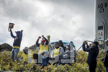 2021-10-03 - fans during the 2021 FIA ERC Rallye Serras de Fafe e Felgueiras, 6th round of the 2021 FIA European Rally Championship, from October 1 to 3, 2021 in Fafe, Portugal - 2021 FIA ERC RALLYE SERRAS DE FAFE E FELGUEIRAS, 6TH ROUND OF THE 2021 FIA EUROPEAN RALLY CHAMPIONSHIP - RALLY - MOTORS