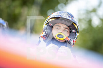 2021-10-16 - Neuville Thierry (bel), Hyundai Shell Mobis World Rally Team, Hyundai i20 Coupé WRC, portrait during the RACC Rally Catalunya de Espana, 11th round of the 2021 FIA WRC, FIA World Rally Championship, from October 14 to 17, 2021 in Salou, Catalonia, Spain - RACC RALLY CATALUNYA DE ESPANA, 11TH ROUND OF THE 2021 FIA WRC, FIA WORLD RALLY CHAMPIONSHIP - RALLY - MOTORS