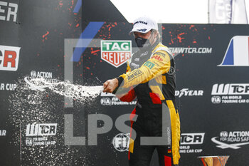 2021-10-17 - Vervisch Frederic (bel), Comtoyou Team Audi Sport, Audi RS 3 LMS TCR (2021), portrait celebrating his victory at the podium during the 2021 FIA WTCR Race of France, 6th round of the 2021 FIA World Touring Car Cup, on the Circuit Pau-Arnos, from October 16 to 17, 2021 in Arnos, France - 2021 FIA WTCR RACE OF FRANCE, 6TH ROUND OF THE 2021 FIA WORLD TOURING CAR CUP - RALLY - MOTORS