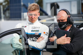 2021-10-17 - Ehrlacher Yann (fra), Cyan Racing Lynk & Co, Lync & Co 03 TCR, portrait during the 2021 FIA WTCR Race of France, 6th round of the 2021 FIA World Touring Car Cup, on the Circuit Pau-Arnos, from October 16 to 17, 2021 in Arnos, France - 2021 FIA WTCR RACE OF FRANCE, 6TH ROUND OF THE 2021 FIA WORLD TOURING CAR CUP - RALLY - MOTORS