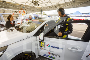 2021-10-22 - FOTIA Anthony (FRA) DUNAND Arnaud (FRA), CHL Sport Auto, Renault Clio Rally4, portrait during the 2021 FIA ERC Rally Hungary, 7th round of the 2021 FIA European Rally Championship, from October 21 to 24, 2021 in Nyiregyhaza, Hungary - 2021 FIA ERC RALLY HUNGARY, 7TH ROUND OF THE 2021 FIA EUROPEAN RALLY CHAMPIONSHIP - RALLY - MOTORS