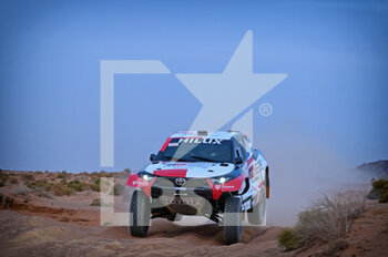 2021-12-07 - Yacopini juan , Ale, overdrive during the 2021 Ha?il Rally, 6th round of the 2021 2021 FIA World Cup for Cross-Country Rallies, from December 5 to 12, 2021 in Ha?il, Saudi Arabia - 2021 HA'IL RALLY, 6TH ROUND OF THE 2021 2021 FIA WORLD CUP FOR CROSS-COUNTRY RALLIES - RALLY - MOTORS