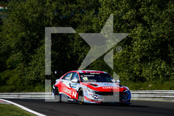 2021-08-20 - 03 Tarquini Gabriele (ita), BRC Hyundai N Lukoil Squadra Corse, Hyundai Elantra N TCR, action during the 2021 FIA WTCR Race of Hungary, 4th round of the 2021 FIA World Touring Car Cup, Hungaroring, from August 20 to 22, 2021 in Budapest - Photo Florent Gooden / DPPI - 2021 FIA WTCR RACE OF HUNGARY, 4TH ROUND OF THE 2021 FIA WORLD TOURING CAR CUP - GRAND TOURISM - MOTORS