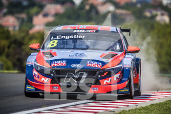 2021-08-20 - 08 Engstler Luca (ger), Engstler Hyundai N Liqui Moly Racing Team, Hyundai Elantra N TCR, action during the 2021 FIA WTCR Race of Hungary, 4th round of the 2021 FIA World Touring Car Cup, Hungaroring, from August 20 to 22, 2021 in Budapest - Photo Grégory Lenormand / DPPI - 2021 FIA WTCR RACE OF HUNGARY, 4TH ROUND OF THE 2021 FIA WORLD TOURING CAR CUP - GRAND TOURISM - MOTORS