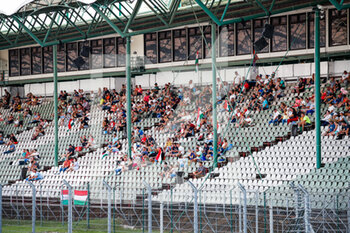 2021-08-20 - Fans in the grandstands, during the 2021 FIA WTCR Race of Hungary, 4th round of the 2021 FIA World Touring Car Cup, Hungaroring, from August 20 to 22, 2021 in Budapest - Photo Florent Gooden / DPPI - 2021 FIA WTCR RACE OF HUNGARY, 4TH ROUND OF THE 2021 FIA WORLD TOURING CAR CUP - GRAND TOURISM - MOTORS