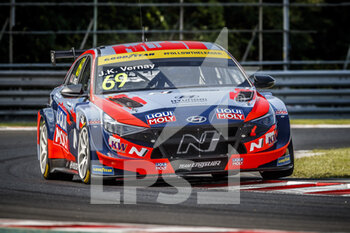 2021-08-20 - 69 Vernay Jean-Karl (fra), Engstler Hyundai N Liqui Moly Racing Team, Hyundai Elantra N TCR, action during the 2021 FIA WTCR Race of Hungary, 4th round of the 2021 FIA World Touring Car Cup, Hungaroring, from August 20 to 22, 2021 in Budapest - Photo Grégory Lenormand / DPPI - 2021 FIA WTCR RACE OF HUNGARY, 4TH ROUND OF THE 2021 FIA WORLD TOURING CAR CUP - GRAND TOURISM - MOTORS