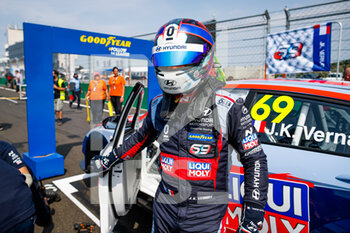 2021-08-22 - Vernay Jean-Karl (fra), Engstler Hyundai N Liqui Moly Racing Team, Hyundai Elantra N TCR, portrait during the 2021 FIA WTCR Race of Hungary, 4th round of the 2021 FIA World Touring Car Cup, Hungaroring, from August 20 to 22, 2021 in Budapest - Photo Florent Gooden / DPPI - 2021 FIA WTCR RACE OF HUNGARY, 4TH ROUND OF THE 2021 FIA WORLD TOURING CAR CUP - GRAND TOURISM - MOTORS