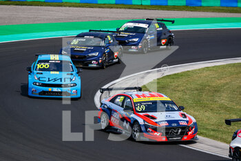 2021-08-22 - 69 Vernay Jean-Karl (fra), Engstler Hyundai N Liqui Moly Racing Team, Hyundai Elantra N TCR, action during the 2021 FIA WTCR Race of Hungary, 4th round of the 2021 FIA World Touring Car Cup, Hungaroring, from August 20 to 22, 2021 in Budapest - Photo Florent Gooden / DPPI - 2021 FIA WTCR RACE OF HUNGARY, 4TH ROUND OF THE 2021 FIA WORLD TOURING CAR CUP - GRAND TOURISM - MOTORS