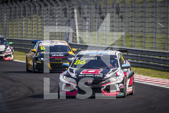 2021-08-22 - 86 Guerrieri Esteban (arg), ALL-INKL.COM Munnich Motorsport, Honda Civic Type R TCR (FK8), action during the 2021 FIA WTCR Race of Hungary, 4th round of the 2021 FIA World Touring Car Cup, Hungaroring, from August 20 to 22, 2021 in Budapest - Photo Grégory Lenormand / DPPI - 2021 FIA WTCR RACE OF HUNGARY, 4TH ROUND OF THE 2021 FIA WORLD TOURING CAR CUP - GRAND TOURISM - MOTORS