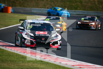 2021-08-22 - 29 Girolami Nestor (arg), ALL-INKL.COM Munnich Motorsport, Honda Civic Type R TCR (FK8), action during the 2021 FIA WTCR Race of Hungary, 4th round of the 2021 FIA World Touring Car Cup, Hungaroring, from August 20 to 22, 2021 in Budapest - Photo Florent Gooden / DPPI - 2021 FIA WTCR RACE OF HUNGARY, 4TH ROUND OF THE 2021 FIA WORLD TOURING CAR CUP - GRAND TOURISM - MOTORS