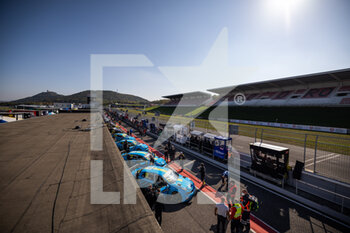 2021-10-08 - Urrutia Santiago (uru), Cyan Performance Lynk & Co, Lync & Co 03 TCR, portrait Bjork Thed (swe), Cyan Performance Lynk & Co, Lync & Co 03 TCR, portrait pitlane, during the 2021 FIA WTCR Race of Czech Republic, 5th round of the 2021 FIA World Touring Car Cup, on the Autodrom Most, from October 8 to 10, 2021 in Most, Czech Republic - 2021 FIA WTCR RACE OF CZECH REPUBLIC, 5TH ROUND OF THE 2021 FIA WORLD TOURING CAR CUP - GRAND TOURISM - MOTORS