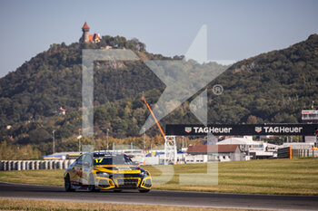 2021-10-08 - 17 Berthon Nathanaël (fra), Comtoyou DHL Team Audi Sport, Audi RS 3 LMS TCR (2021), action during the 2021 FIA WTCR Race of Czech Republic, 5th round of the 2021 FIA World Touring Car Cup, on the Autodrom Most, from October 8 to 10, 2021 in Most, Czech Republic - 2021 FIA WTCR RACE OF CZECH REPUBLIC, 5TH ROUND OF THE 2021 FIA WORLD TOURING CAR CUP - GRAND TOURISM - MOTORS