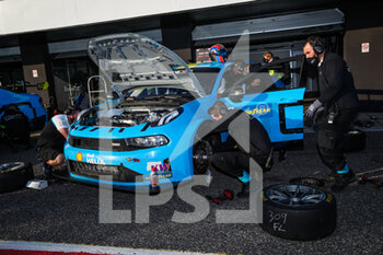 10/10/2021 - 100 Muller Yvan (fra), Cyan Racing Lynk & Co, Lync & Co 03 TCR, atmosphere during the 2021 FIA WTCR Race of Czech Republic, 5th round of the 2021 FIA World Touring Car Cup, on the Autodrom Most, from October 8 to 10, 2021 in Most, Czech Republic - 2021 FIA WTCR RACE OF CZECH REPUBLIC, 5TH ROUND OF THE 2021 FIA WORLD TOURING CAR CUP - TURISMO E GRAN TURISMO - MOTORI