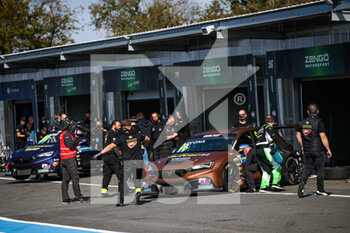 16/10/2021 - 96 Azcona Mikel (spa), Zengo Motorsport, Cupra Leon Competicion TCR, atmosphere during the 2021 FIA WTCR Race of France, 6th round of the 2021 FIA World Touring Car Cup, on the Circuit Pau-Arnos, from October 16 to 17, 2021 in Arnos, France - 2021 FIA WTCR RACE OF FRANCE, 6TH ROUND OF THE 2021 FIA WORLD TOURING CAR CUP - TURISMO E GRAN TURISMO - MOTORI