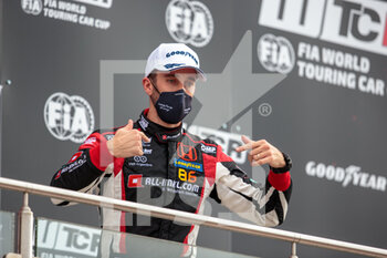2021-11-07 - Guerrieri Esteban (arg), ALL-INKL.COM Munnich Motorsport, Honda Civic Type R TCR (FK8), portrait during the 2021 FIA WTCR Race of Italy, 7th round of the 2021 FIA World Touring Car Cup, on the Adria International Raceway, from November 6 to 7, 2021 in Adria, Italy - 2021 FIA WTCR RACE OF ITALY, 7TH ROUND OF THE 2021 FIA WORLD TOURING CAR CUP - GRAND TOURISM - MOTORS