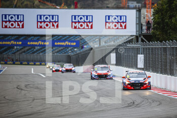 2021-11-27 - 08 Engstler Luca (ger), Engstler Hyundai N Liqui Moly Racing Team, Hyundai Elantra N TCR, action during the 2021 FIA WTCR Race of Russia, 8th round of the 2021 FIA World Touring Car Cup, on the Sochi Autodrom, from November 27 to 28, 2021 in Sochi, Russia- Photo Evgeniy Safronov / DPPI - 2021 FIA WTCR RACE OF RUSSIA, 8TH ROUND OF THE 2021 FIA WORLD TOURING CAR CUP - GRAND TOURISM - MOTORS