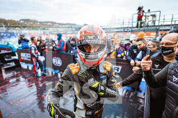 2021-11-28 - Azcona Mikel (spa), Zengo Motorsport, Cupa Leon Competicion TCR, portrait celebration victory during the 2021 FIA WTCR Race of Russia, 8th round of the 2021 FIA World Touring Car Cup, on the Sochi Autodrom, from November 27 to 28, 2021 in Sochi, Russia- Photo Evgeniy Safronov / DPPI - 2021 FIA WTCR RACE OF RUSSIA, 8TH ROUND OF THE 2021 FIA WORLD TOURING CAR CUP - GRAND TOURISM - MOTORS