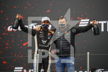28/11/2021 - Azcona Mikel (spa), Zengo Motorsport, Cupa Leon Competicion TCR, portrait celebrating his victory podium during the 2021 FIA WTCR Race of Russia, 8th round of the 2021 FIA World Touring Car Cup, on the Sochi Autodrom, from November 27 to 28, 2021 in Sochi, Russia- Photo Xavi Bonilla / DPPI - 2021 FIA WTCR RACE OF RUSSIA, 8TH ROUND OF THE 2021 FIA WORLD TOURING CAR CUP - TURISMO E GRAN TURISMO - MOTORI
