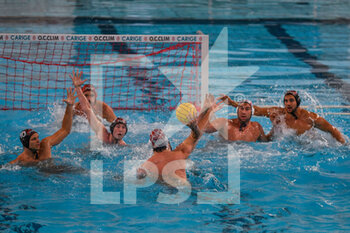 2021-09-24 - ZIVKOVIC Duje (Montpellier) and Andrea Fondelli (Savona) - CARIGE R.N. SAVONA (ITA) VS MONTPELLIER WATERPOLO (FRA) - LEN CUP - CHAMPIONS LEAGUE - WATERPOLO