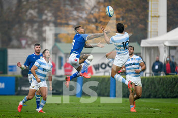 2021-11-13 - Montanna Monty Ioane (Italy) and Santiago Carreras (Argentina) on the flying ball - TEST MATCH 2021, ITALIA VS ARGENTINA - AUTUMN NATIONS SERIES - RUGBY