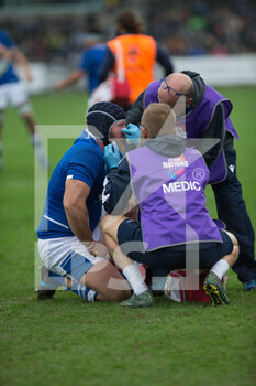 2021-11-20 - Luca BIGI (Italy) is helped by medicall staff - ITALIA VS URUGUAY - AUTUMN NATIONS SERIES - RUGBY