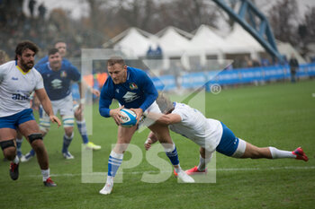 2021-11-20 - Callum BRALEY (Italy) is tackled - ITALIA VS URUGUAY - AUTUMN NATIONS SERIES - RUGBY