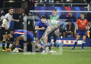 2021-11-20 - Antoine Dupont of France during the Autumn Nations Series 2021, rugby union test match between France and New Zealand (All Blacks) on November 20, 2021 at Stade de France in Saint-Denis near Paris, France - FRANCE VS NEW ZEALAND (ALL BLACKS) - AUTUMN NATIONS SERIES - RUGBY