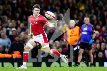 2021-11-20 - Taine Basham of Wales during the Autumn Nations Series 2021, rugby union test match between Wales and Australia on November 20, 2021 at the Principality Stadium in Cardiff, Wales - TEST MATCH 2021 - WALES VS AUSTRALIA - AUTUMN NATIONS SERIES - RUGBY