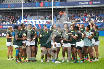 2021-11-06 - South Africa players warm up before the Women's Autumn Internationals rugby union match between France and South Africa on November 6, 2021 at La Rabine stadium in Vannes, France - WOMEN'S TEST MATCH FRANCE VS SOUTH AFRICA - TEST MATCH - RUGBY