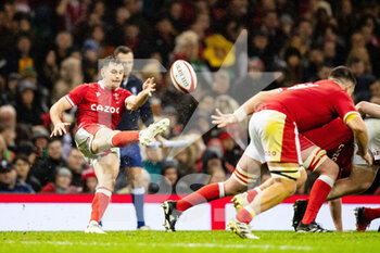 2021-11-06 - Tomos Williams of Wales during the Autumn Nations Series 2021, rugby union test match between Wales and South Africa on November 6, 2021 at Principality Stadium in Cardiff, Wales - WALES VS SOUTH AFRICA - TEST MATCH - RUGBY