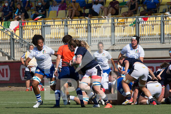 2021-09-13 - attacking action Scotland - RUGBY WOMEN'S WORLD CUP 2022 QUALIFICATION - ITALY VS SCOTLAND - WORLD CUP - RUGBY