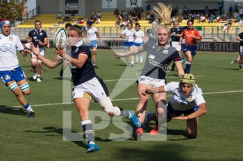 2021-09-13 - Chloe Rollie (Scotland) catch on fly - RUGBY WOMEN'S WORLD CUP 2022 QUALIFICATION - ITALY VS SCOTLAND - WORLD CUP - RUGBY
