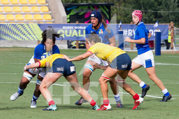 2021-09-25 - Giada Franco (Italy) carries the ball - RUGBY WOMEN'S WORLD CUP 2022 QUALIFICATION - ITALY VS SPAIN - WORLD CUP - RUGBY